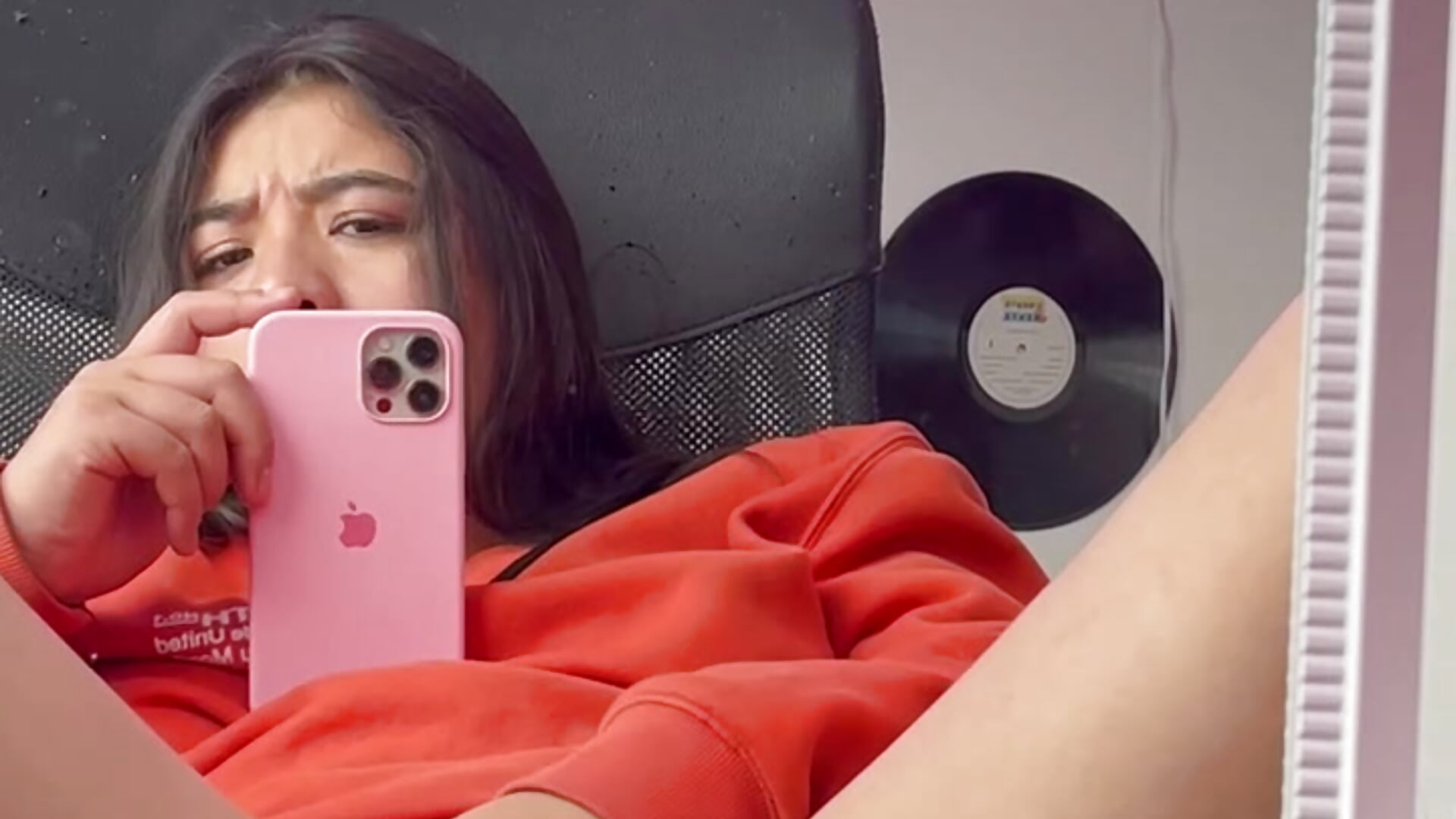 masturbating while watching a porn video - video by vaneelee cam model