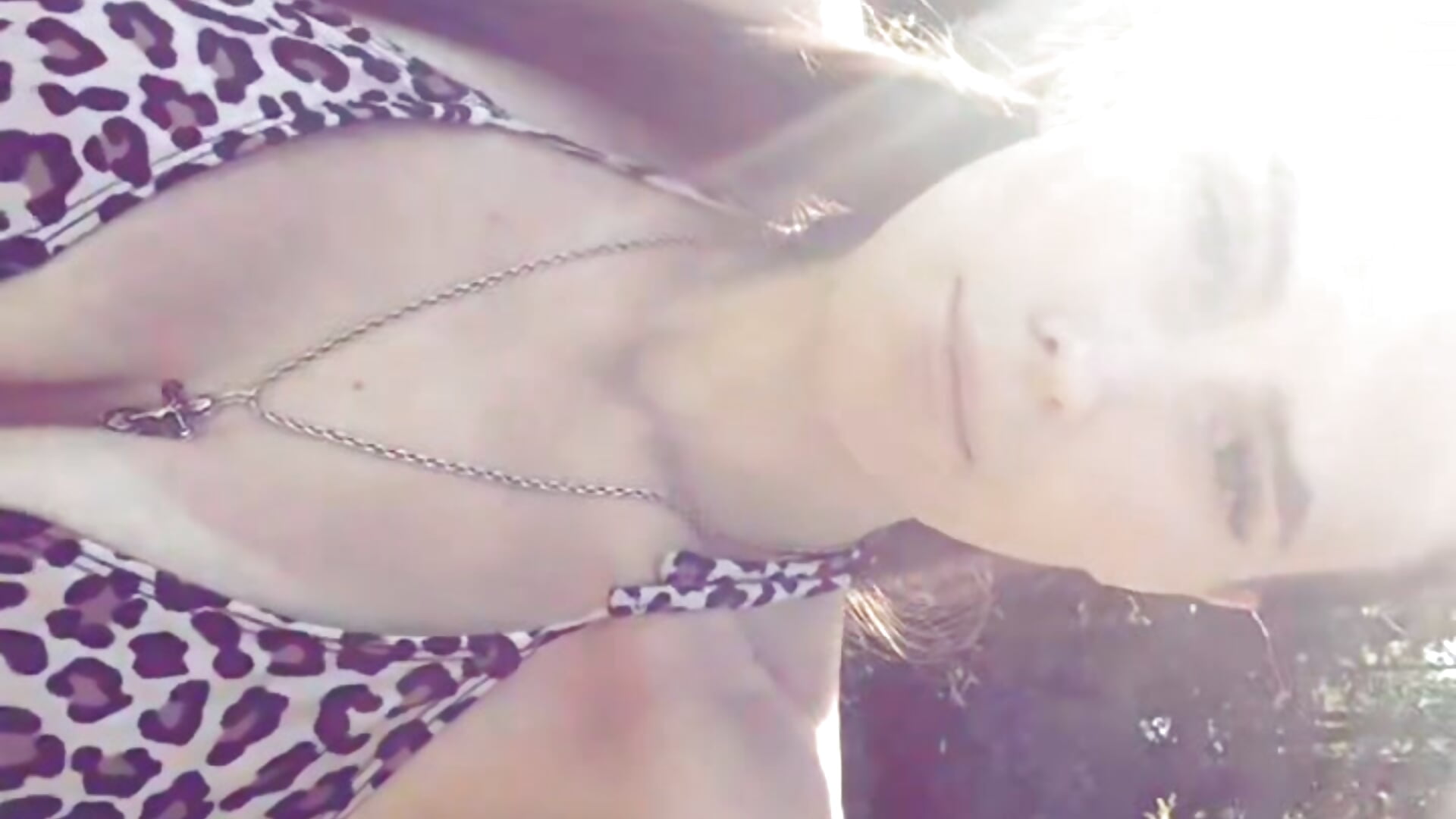 1000030863 - vídeo de la modelo de cam Barby_Kisa