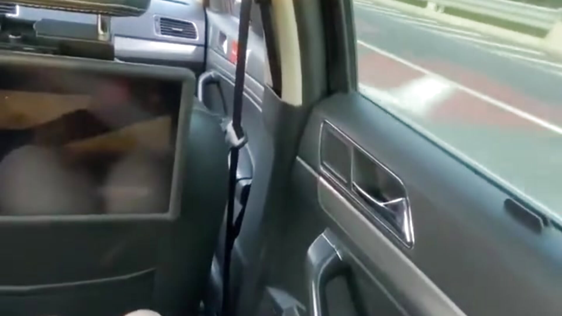 riding - Angel-Bei-bei 的视频