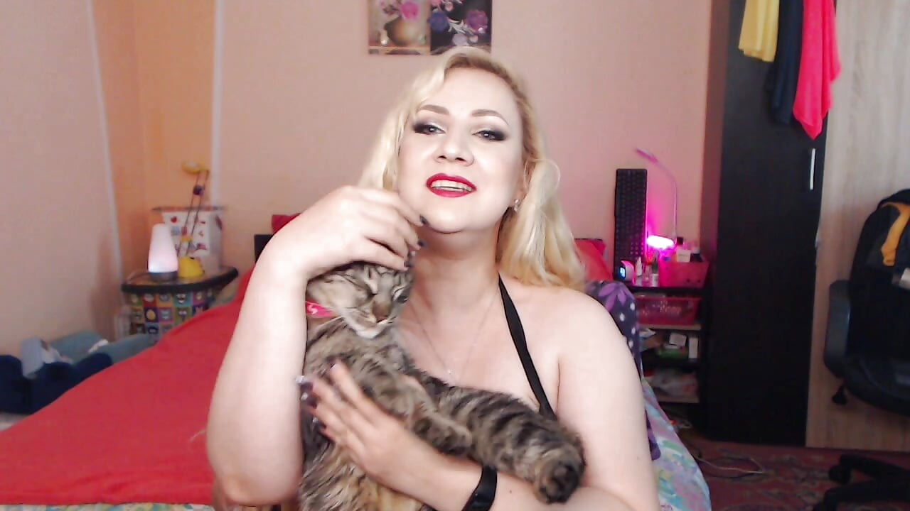 Hairy boobs lol - video by MissLexyGold cam model