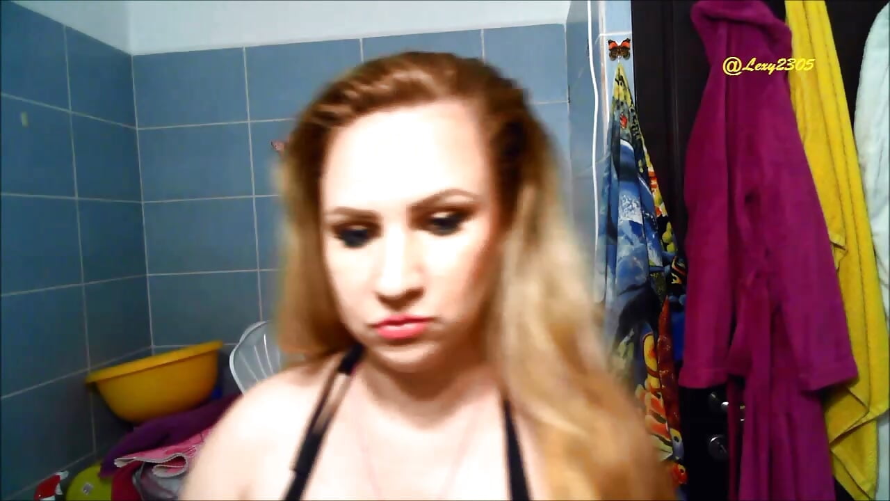 8 - Haircut - video by MissLexyGold cam model