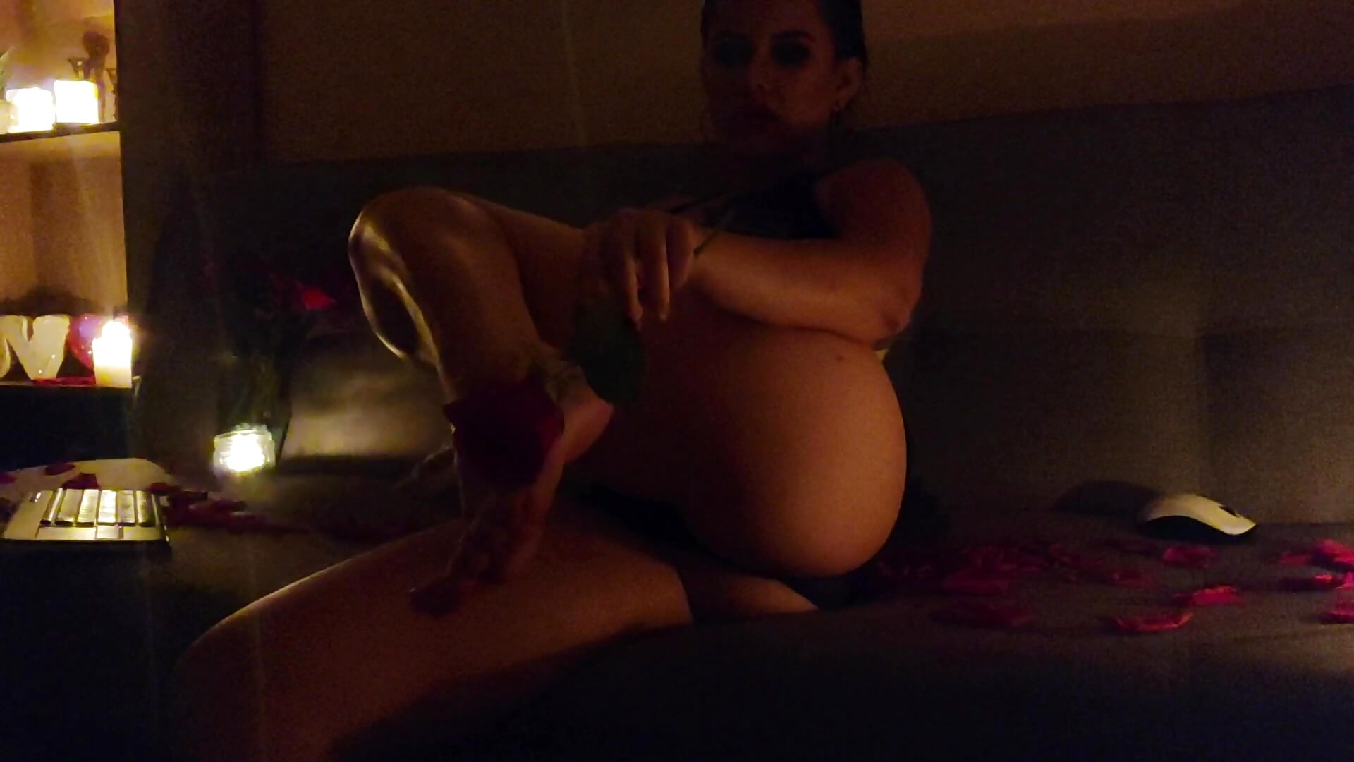 with my burning skin－カメラキャストのmissvaleの動画