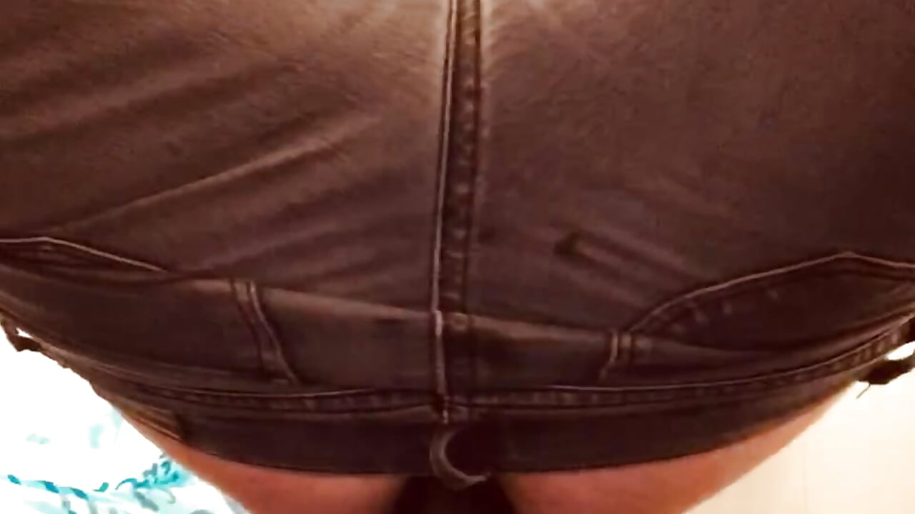 profile-intro-video-1703132481 - video by mrdoni cam model