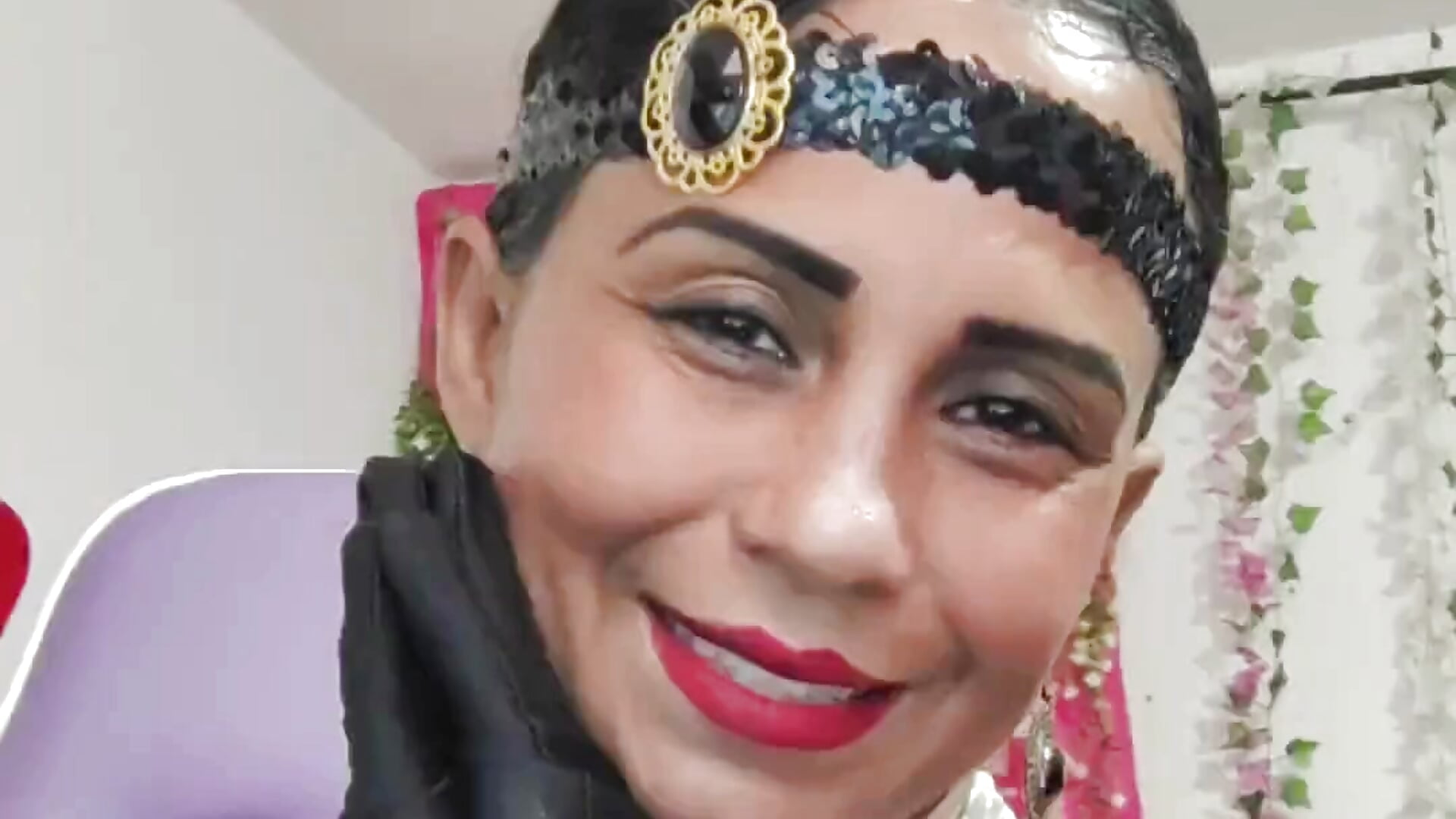 samantha smile - video by samantha__smile cam model