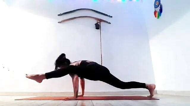Just some daily random fun stretching for Me - video by Goddess_Inanna cam model