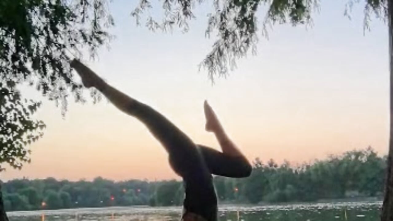 WhatsApp Video 2025-09-03 at 21,09,06_5ccae730 - video by Goddess_Inanna cam model