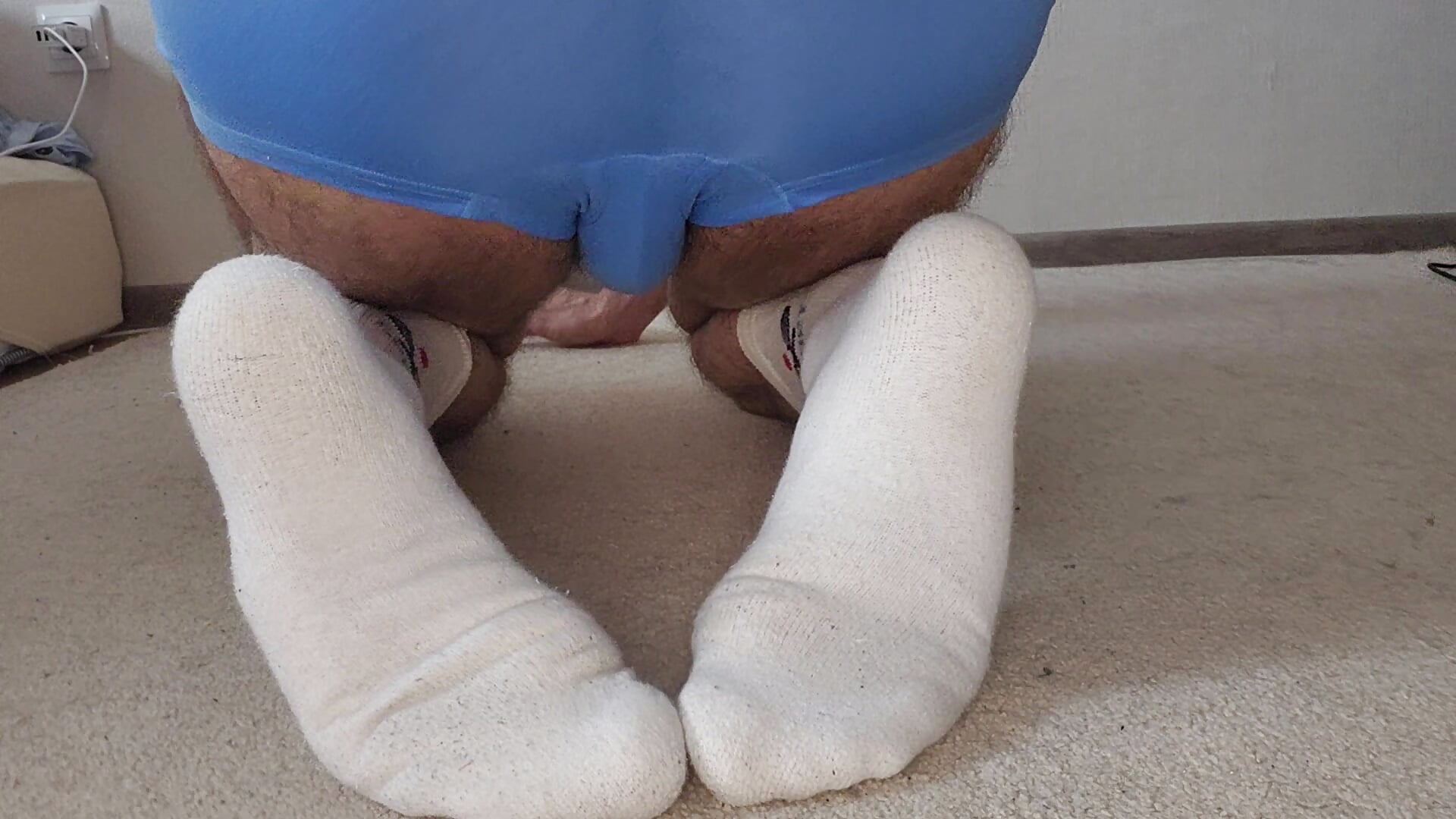 Footfetish(socks and barefoot) - vidéo du modèle de showcams SteveTiger