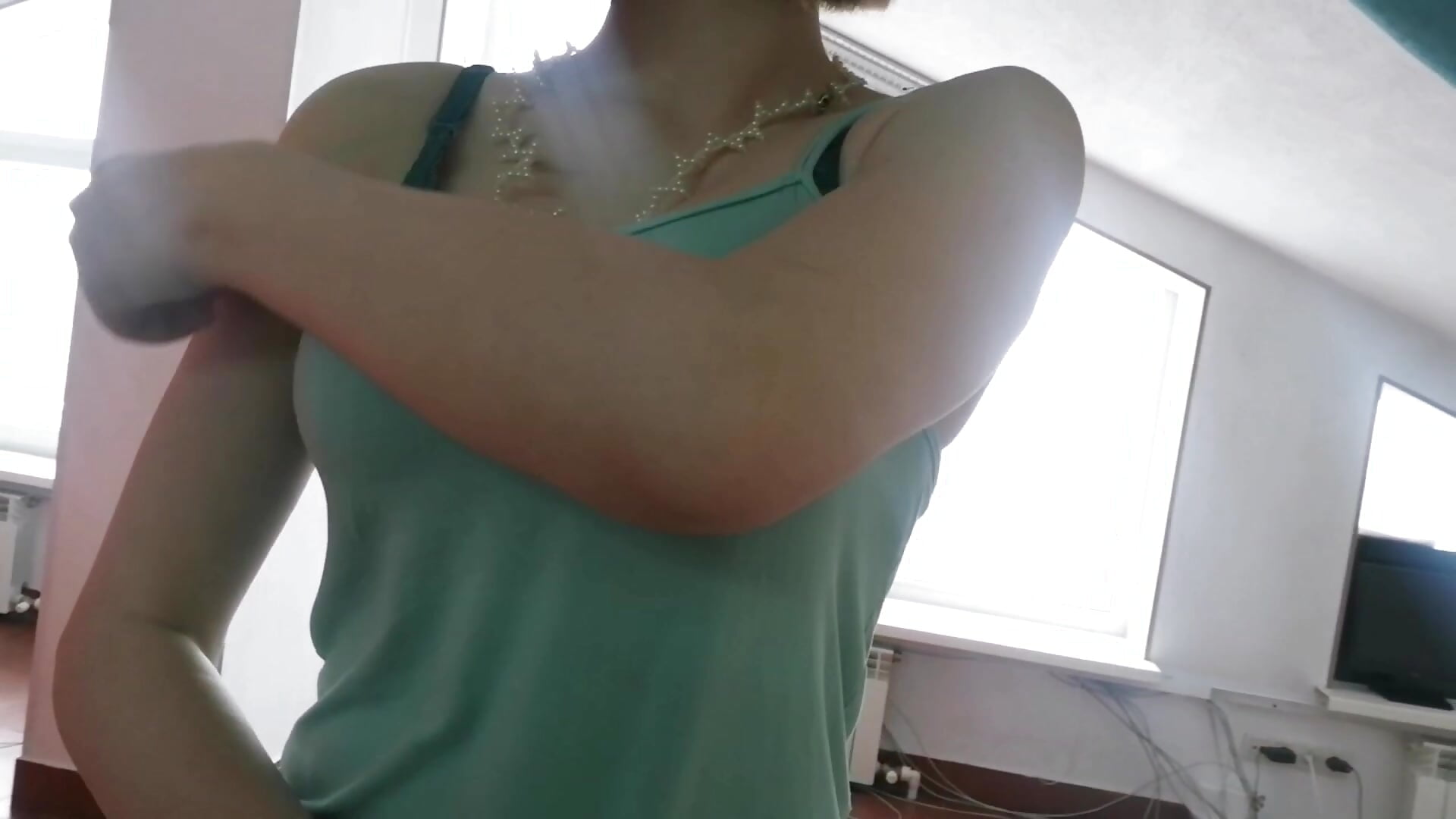 Naked boobs - video by cornflower_mm cam model