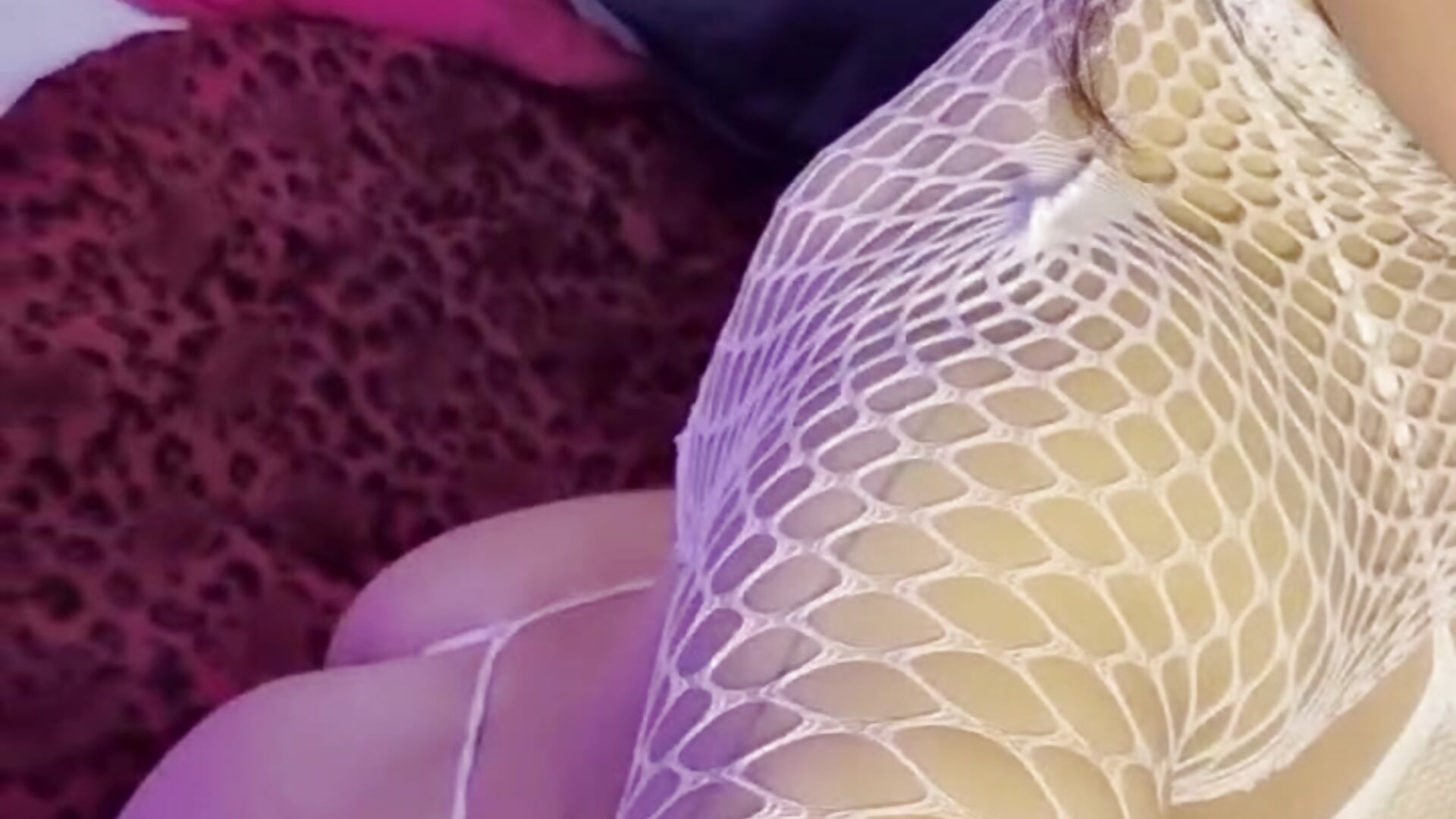 WhatsApp Video 2025-04-25 at 5,06,56 AM - video av Rachellkors cam-modell