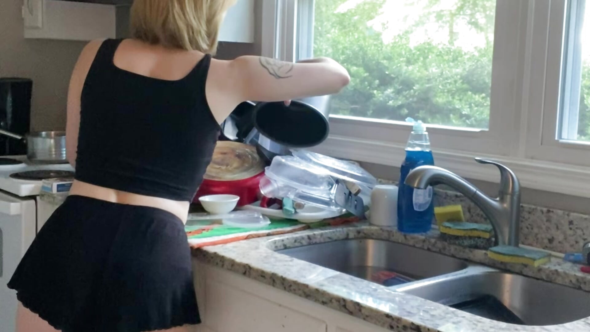 IMG_6194 - video by queenofbootyyyy cam model