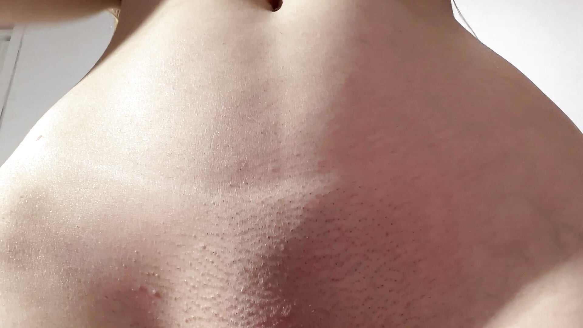 Look at my delicious pink holes, and my buttocks clap.