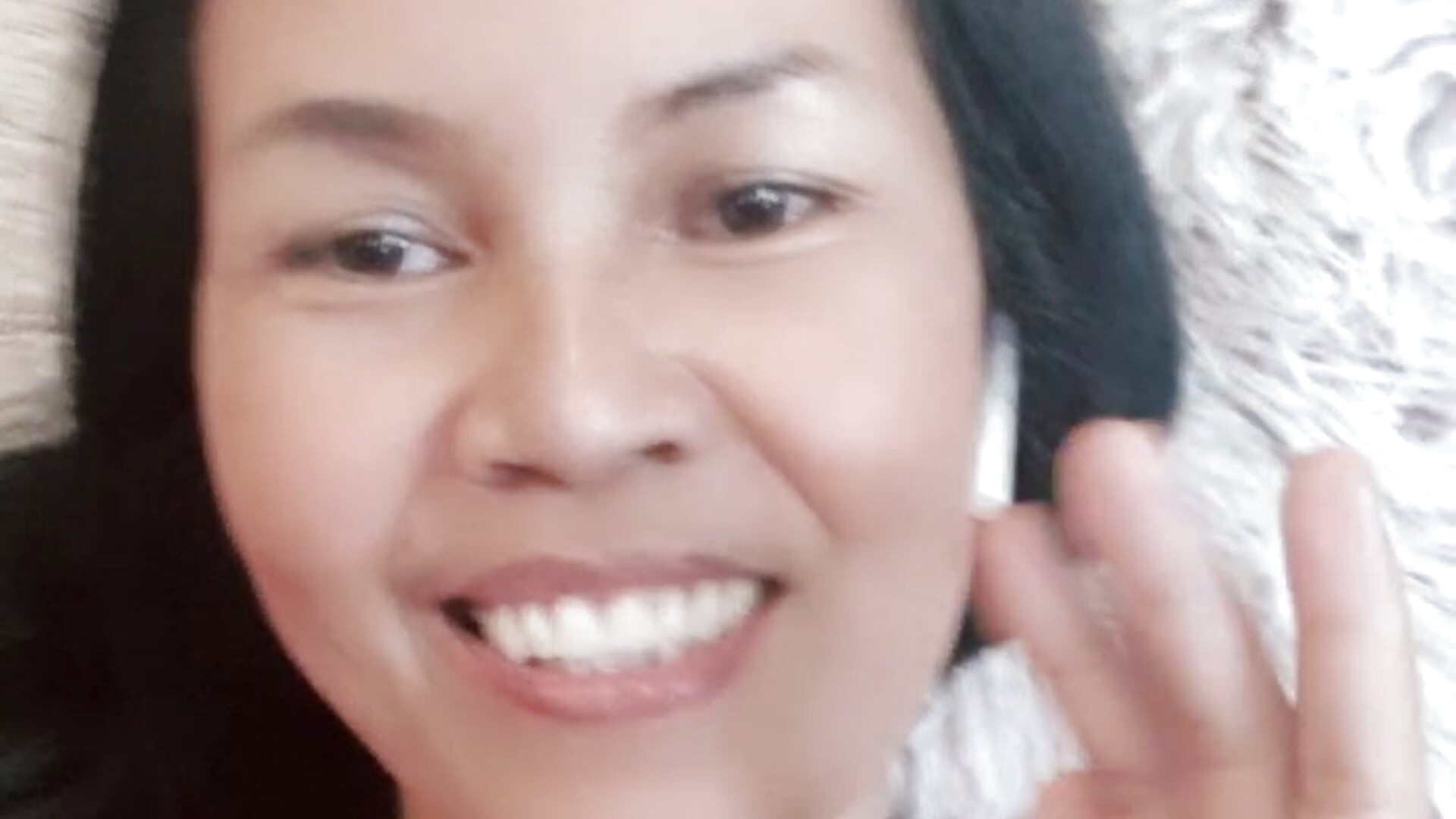 Hello - vídeo de la modelo de cam Thanyafever