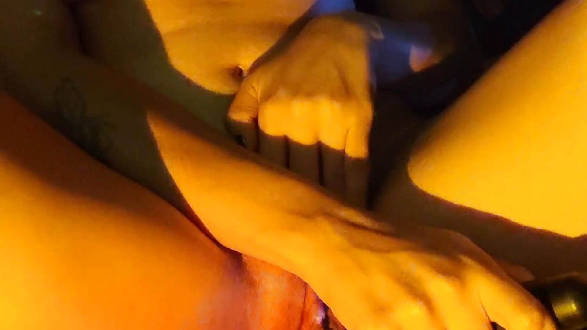 Duas gozadas, minha boceta ficou molhada... Vem ver?－カメラキャストのDearArtemisの動画