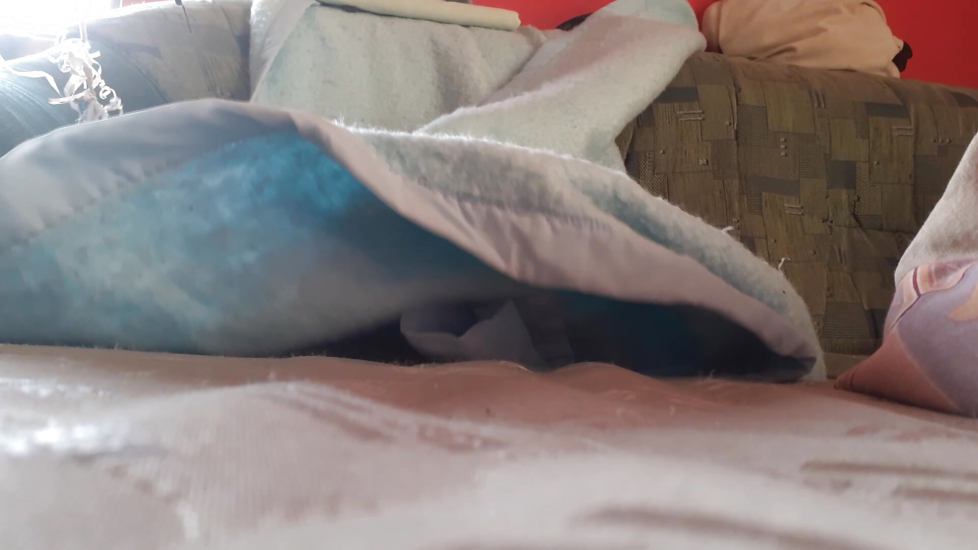 20201205_092946 – видео вебкам-модели KafkicZ