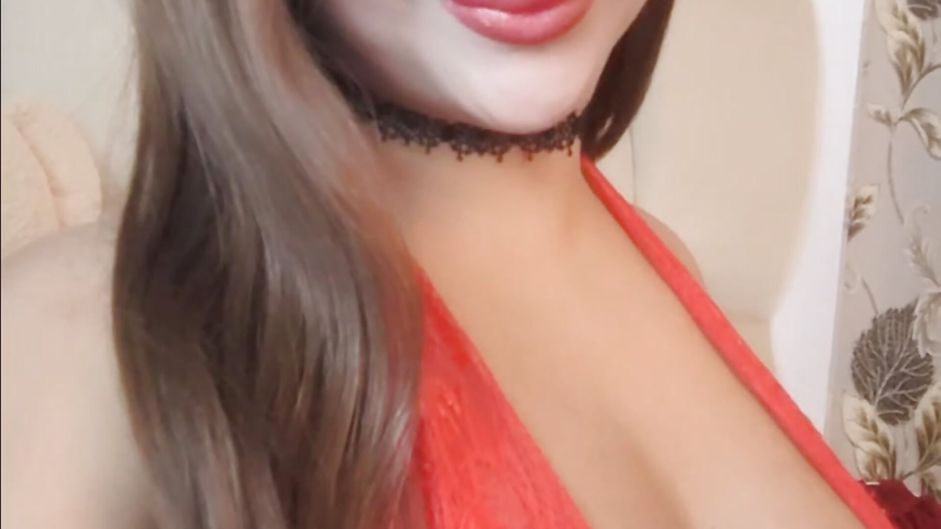 Mi body Is on fire - zarahdivousi主播的视频