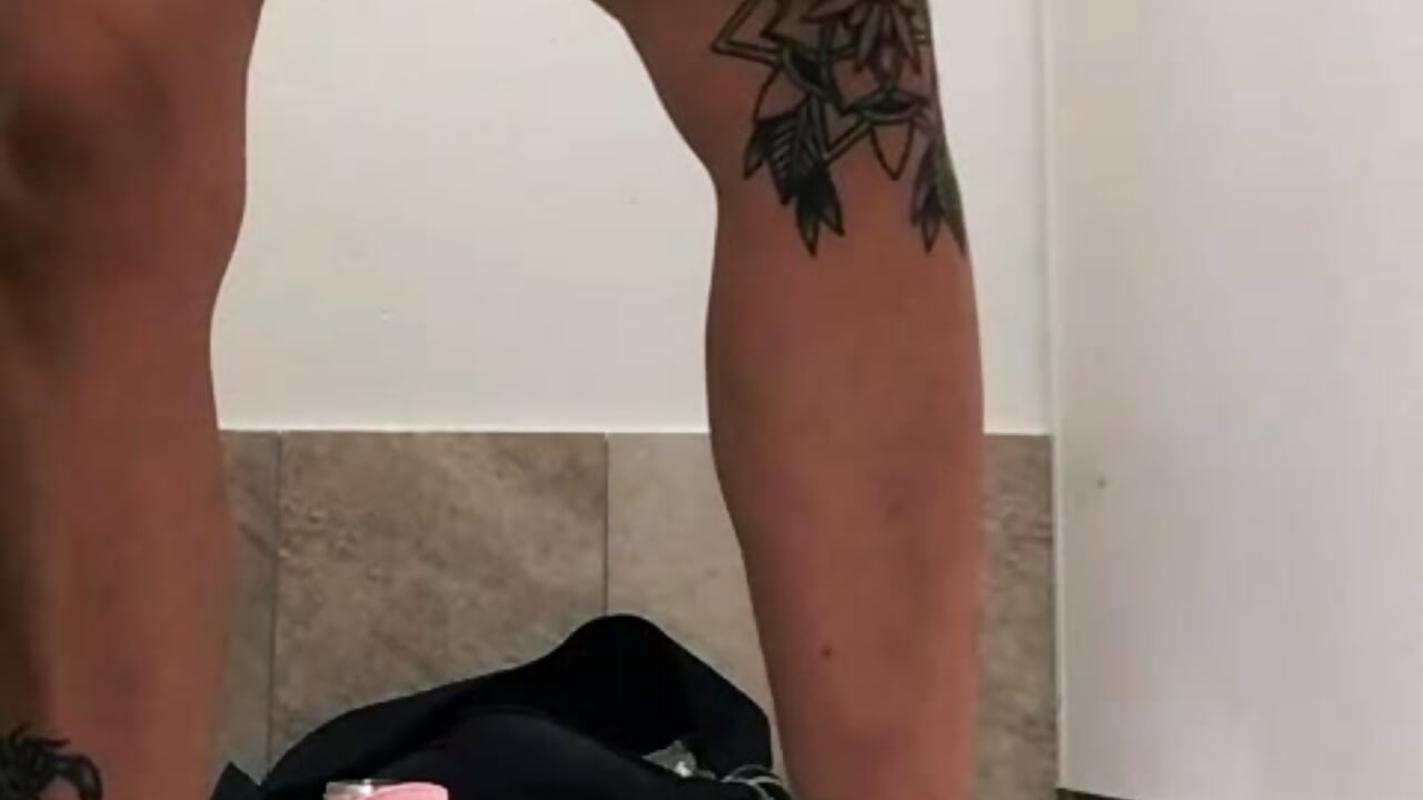 SQUIRT in public SAUNA 🙈😅 - video van Etwas_neugierig cam-model