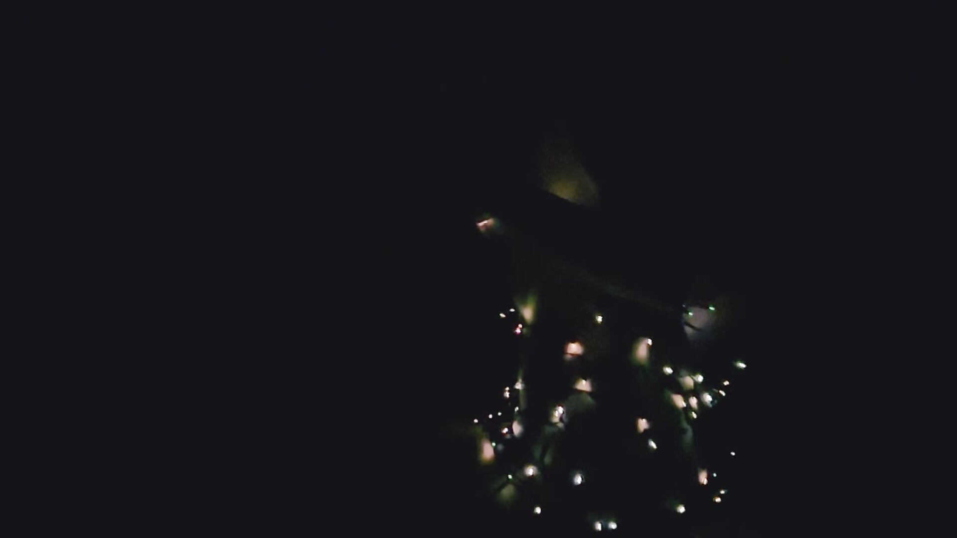 playful lights... - video by SeasonalSomeone cam model