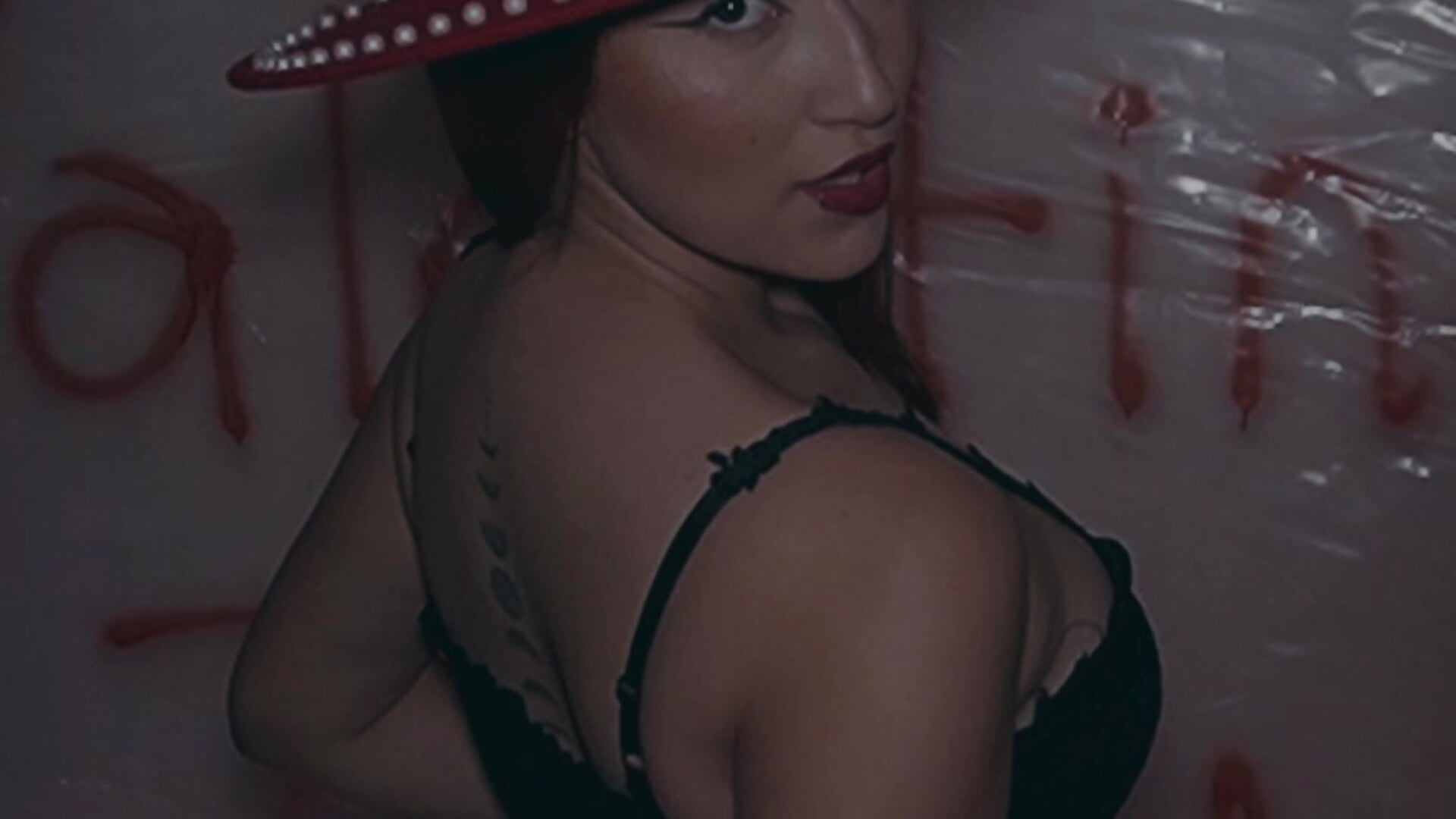 Molly san valentine🎀💕 - video by SHAYLA_SCARLETH cam model