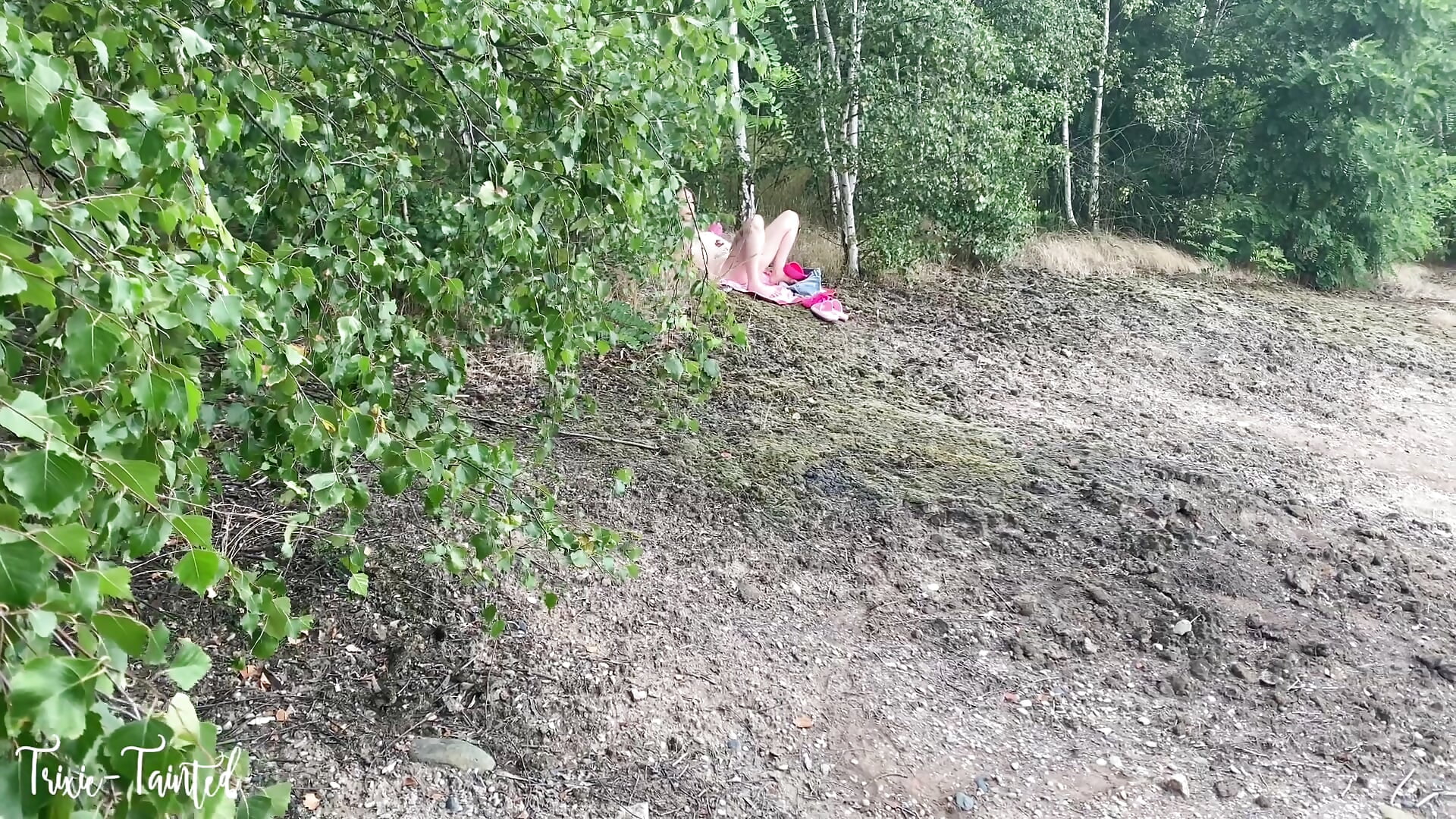 Heimlich beobachtet beim Höhepunkt! 👀 - 視頻由 Trixie-Tainted 主播提供