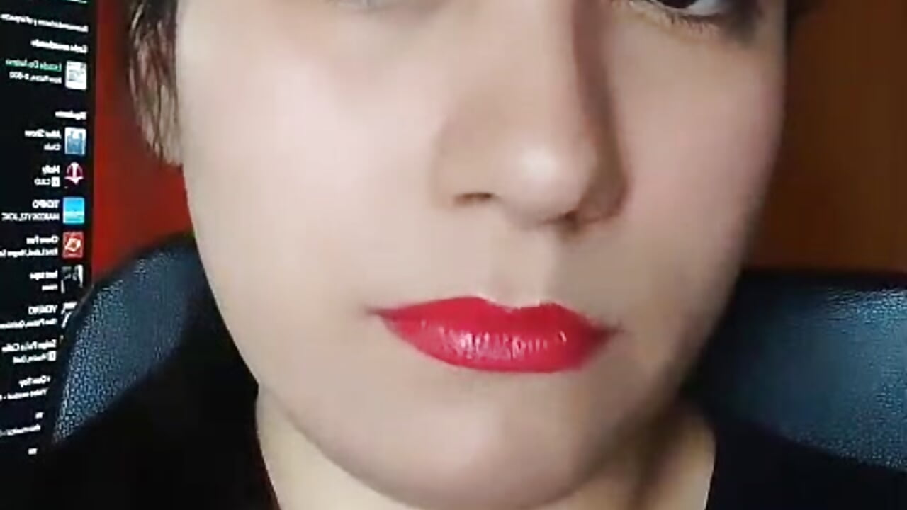 Kisses ♥ - video by xfelinitax cam model
