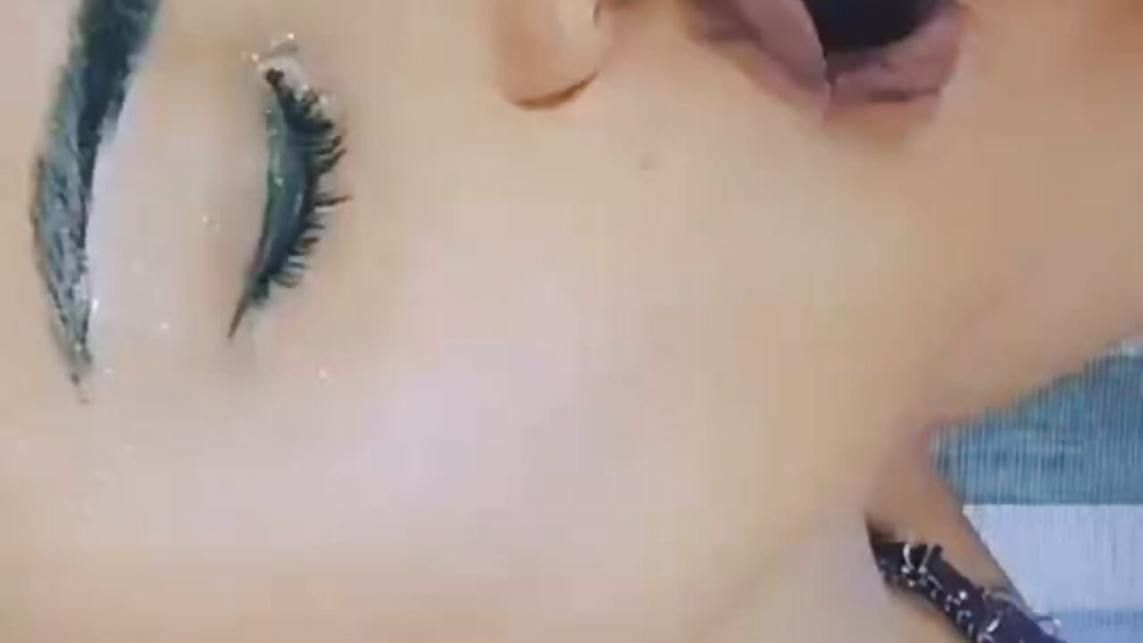 VID_20211127_230433~7(0) - video by zafiro_rouse_ cam model