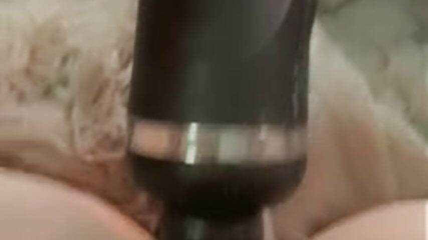 Domi inside my little pussy - video by Exotic-Art cam model