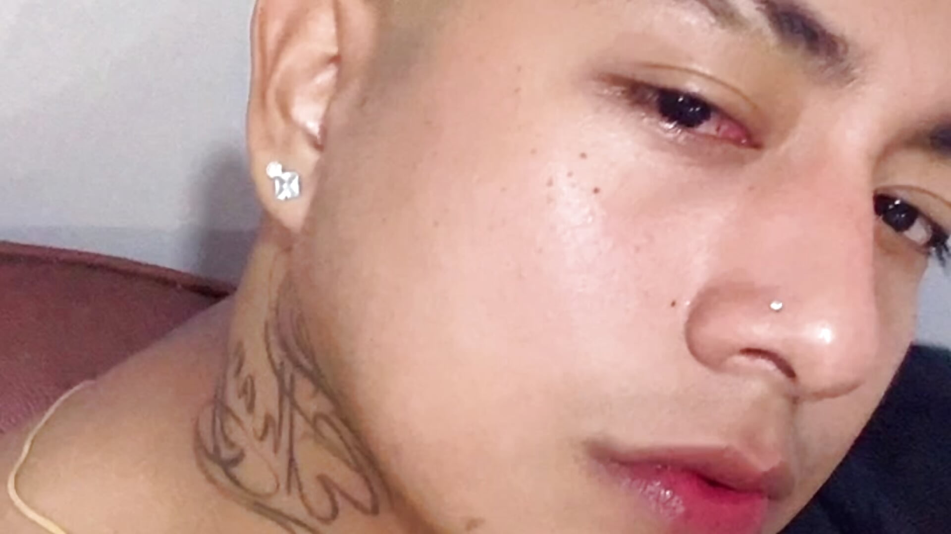 🙂‍↔️ - vídeo de la modelo de cam BabyCol20Cm