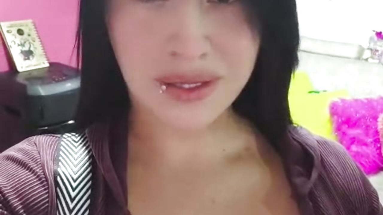 niceee pau – видео вебкам-модели Nara_belen