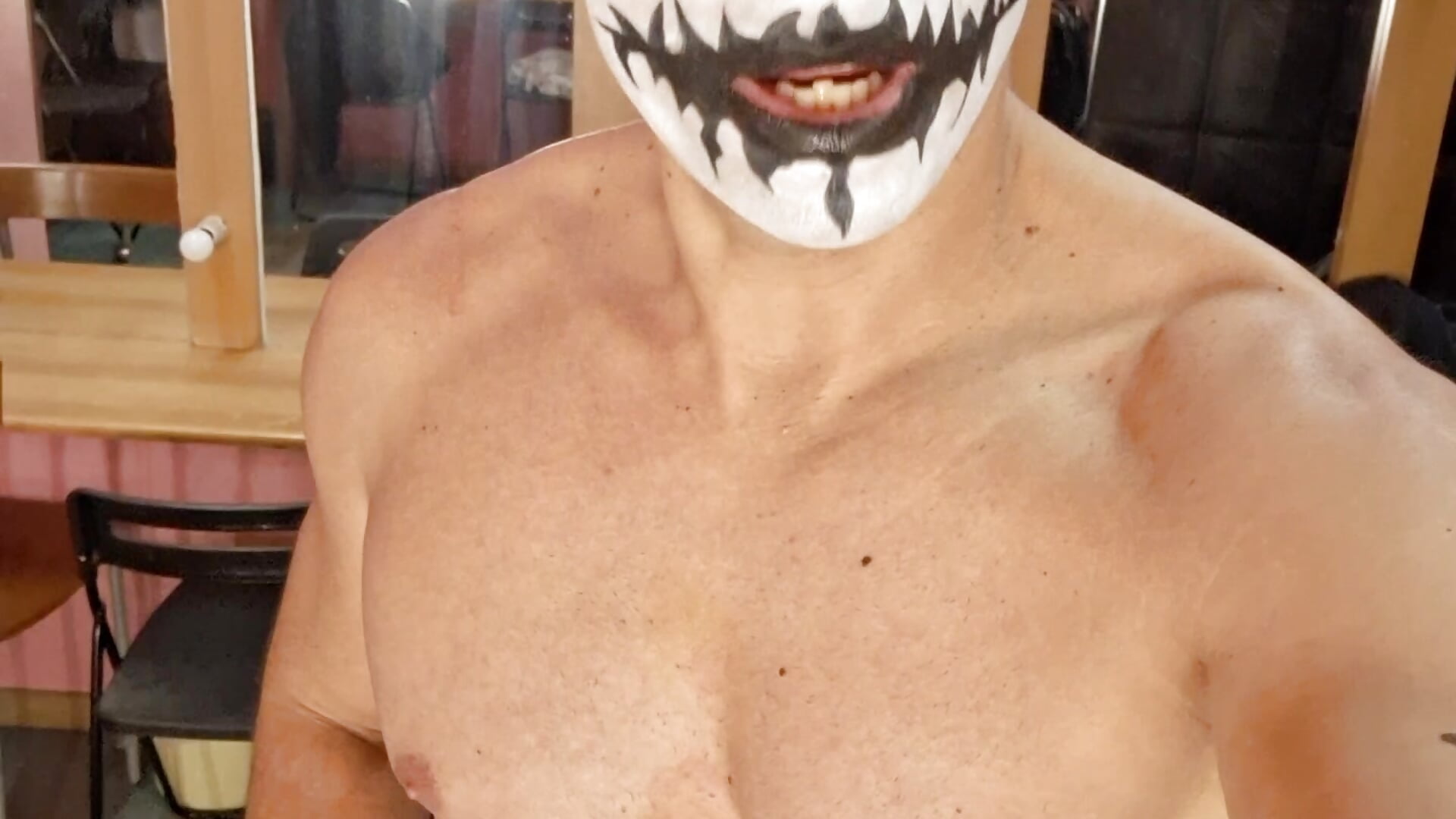 20251029_233414 - فيديو من _Dendy_ موديل الكام