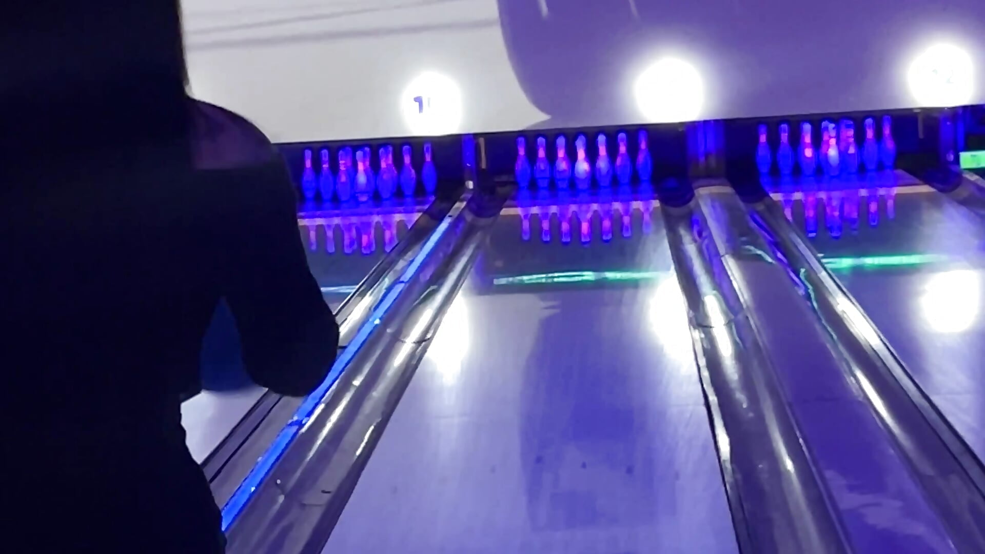 Mis habilidades en los bolos 🎳– EmmyEvans1 kameramodell videója