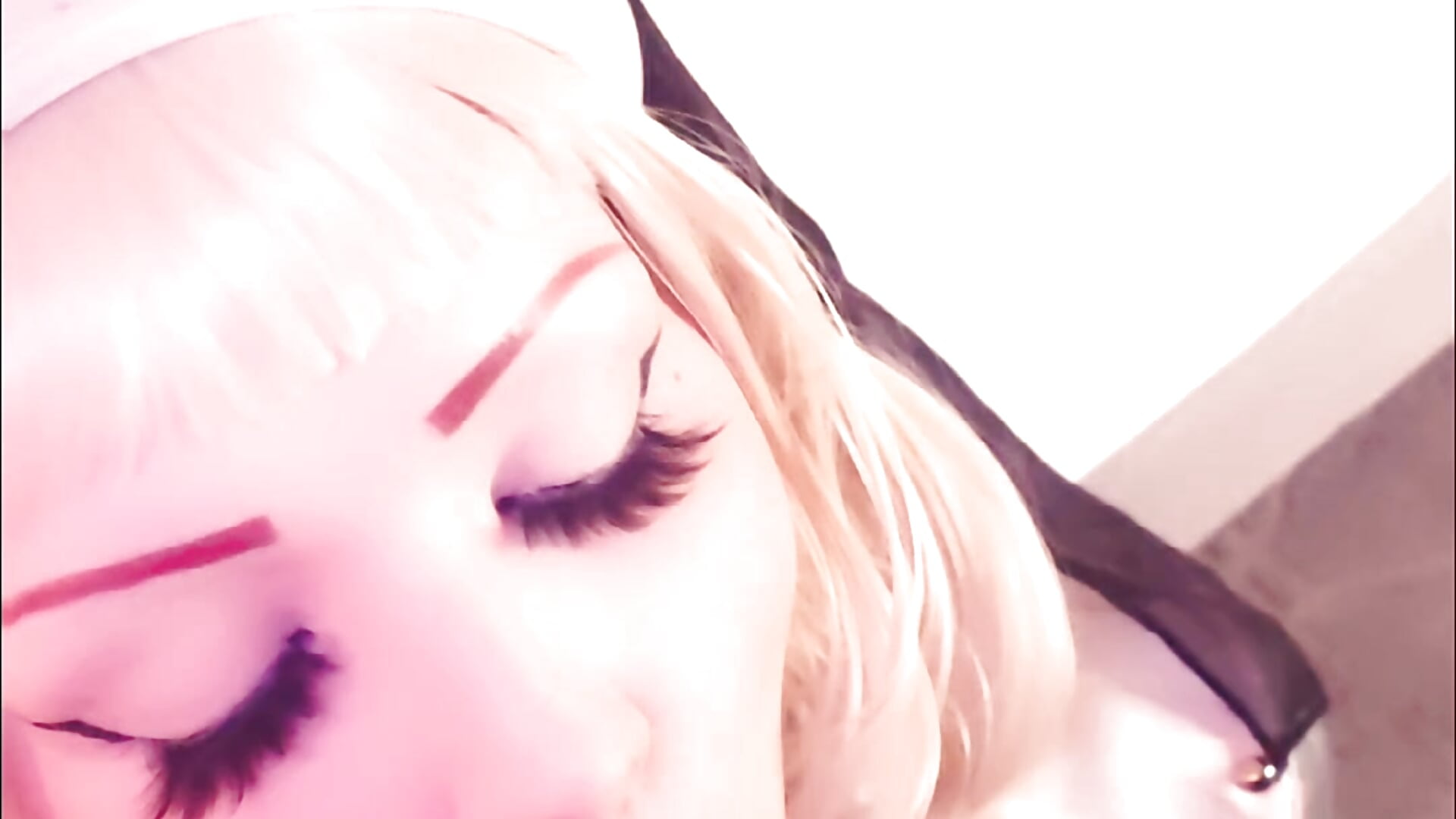 Sinful Confessions from a Nun to a Priest Full HD 1080p_MEDIUM_FR30 - 視頻由 Ivey_Strigoi 主播提供