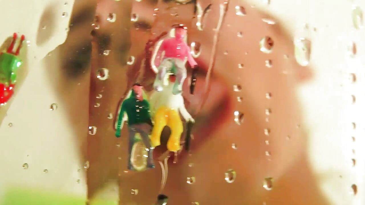 GIANTESSSMALL10DEC - video by GoddessCeline cam model