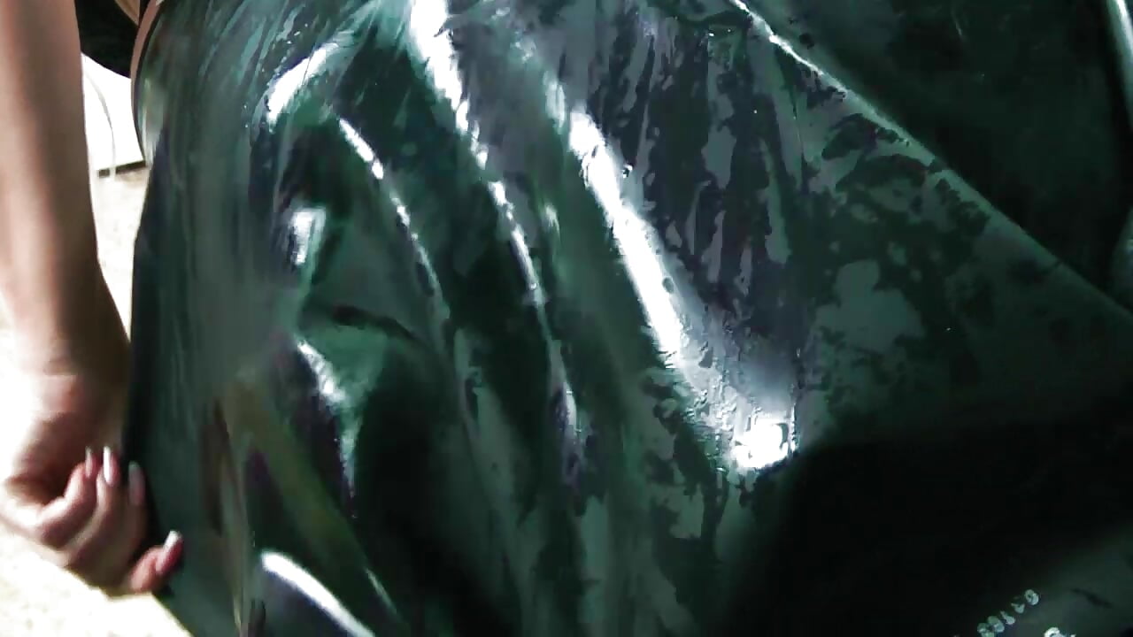 SWEATPREVIEWONLY - video by GoddessCeline cam model