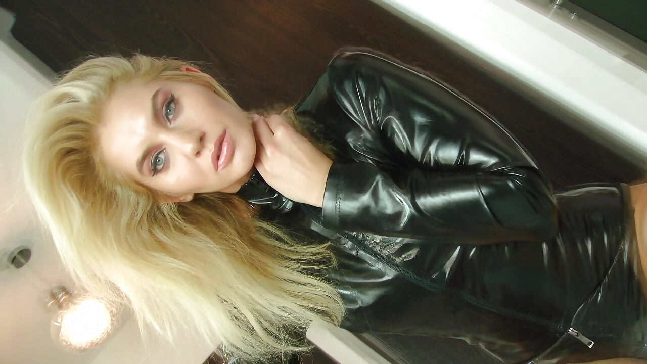 lipstick  slave - video oleh model kamera GoddessCeline