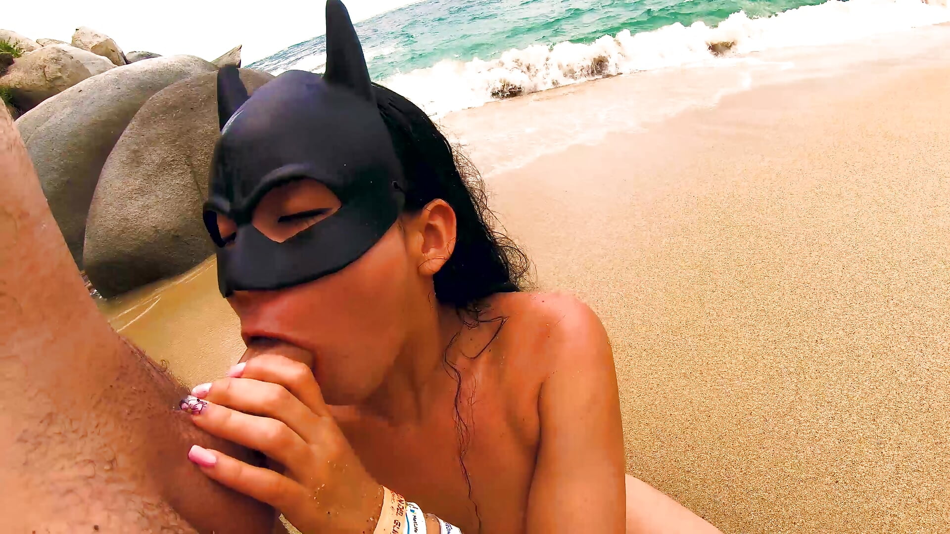 MARGARETH IN THE BEACH SUCKING COCK TILL CUM ON MOUTH N FACE AND LOTS OF SPIT - video by Honey__pot cam model