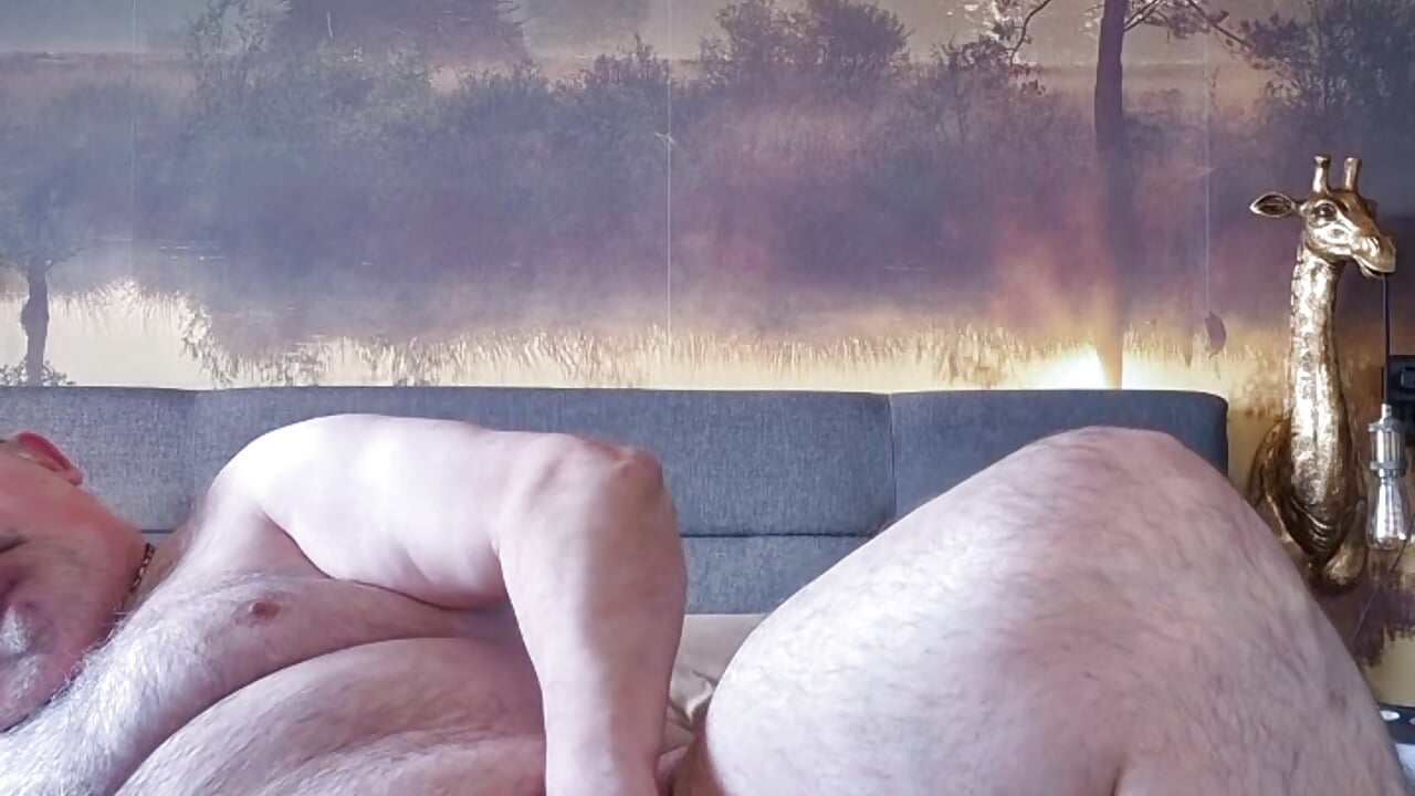 Anal fun with dildo❤️