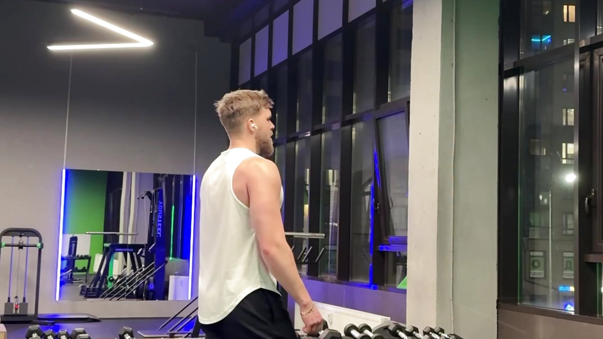 Light weight! - video by Chrisx6m cam model