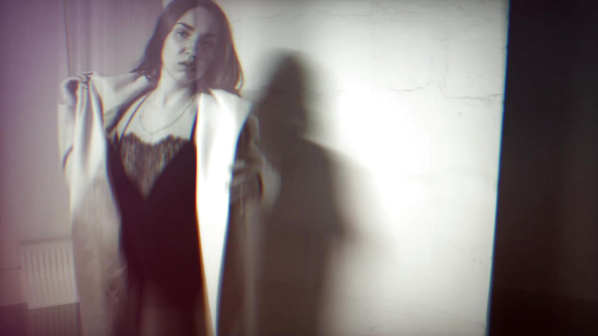 erotic on parking - video oleh model kamera SonyaParadise