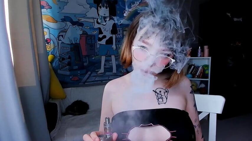 smoke show of ur bb girl - video by MilenaSaint cam model