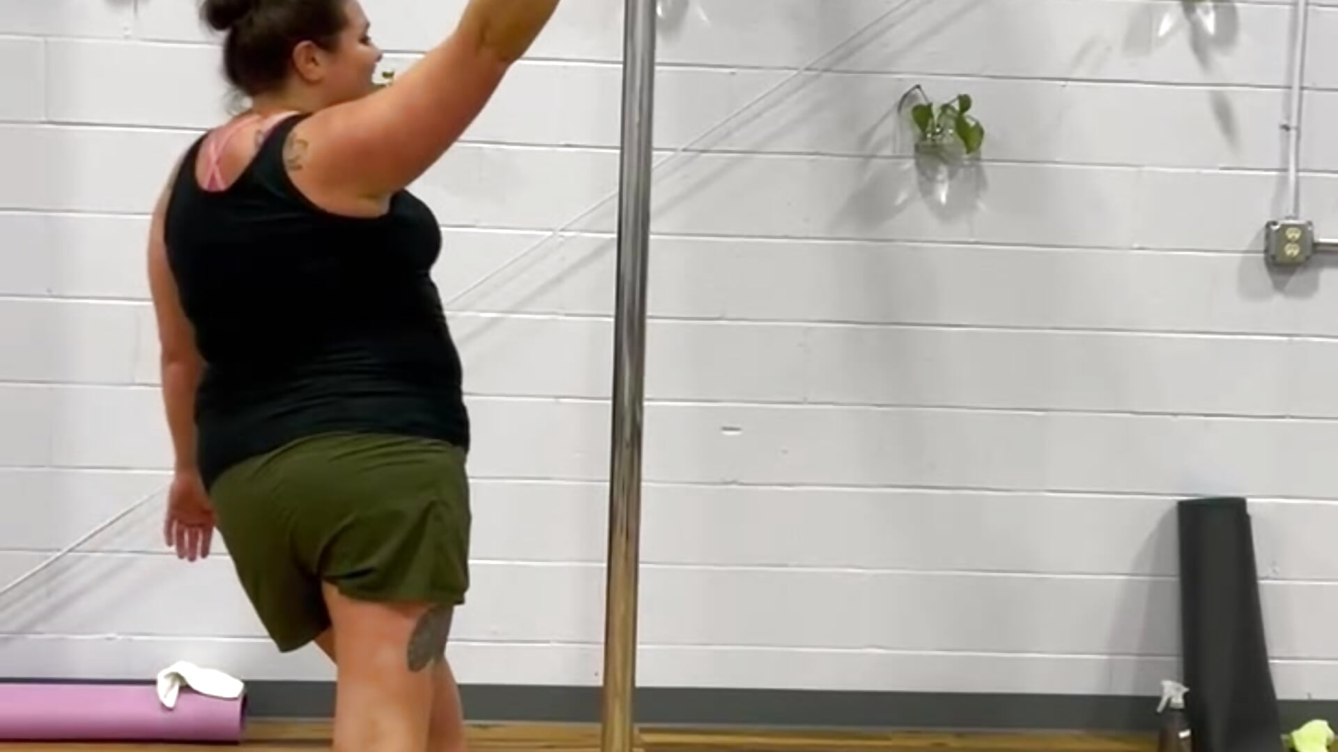 My Second Pole Class — filmik melody_mccoy, modela(-lki) na kamerkach