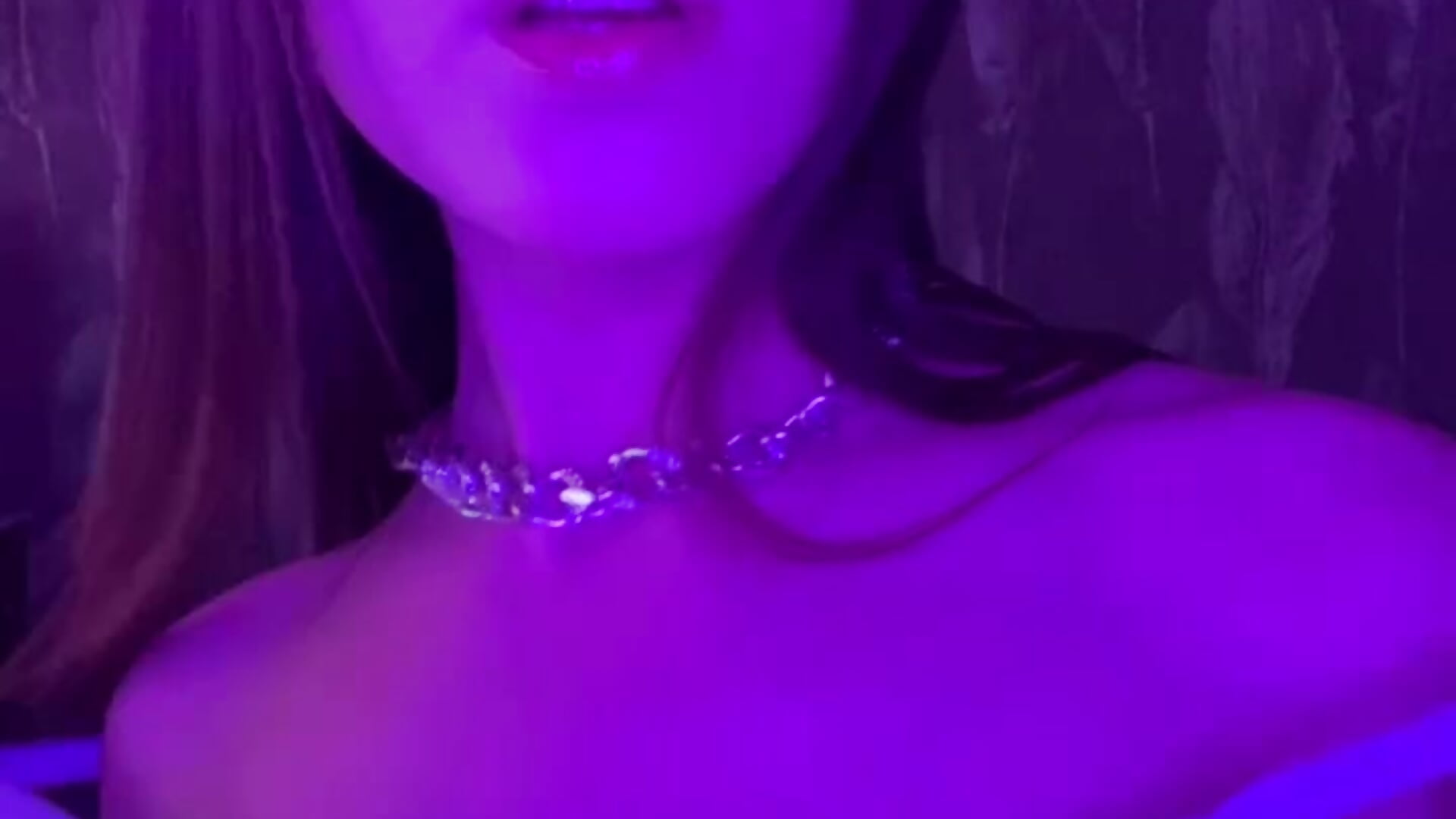 Tits dance - video by Ariana_Petite cam model