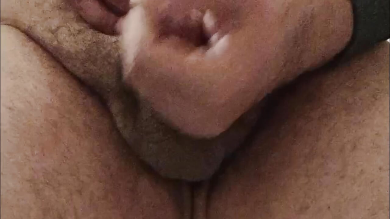 Damn that felt so good - video by jizzmaster3131 cam model