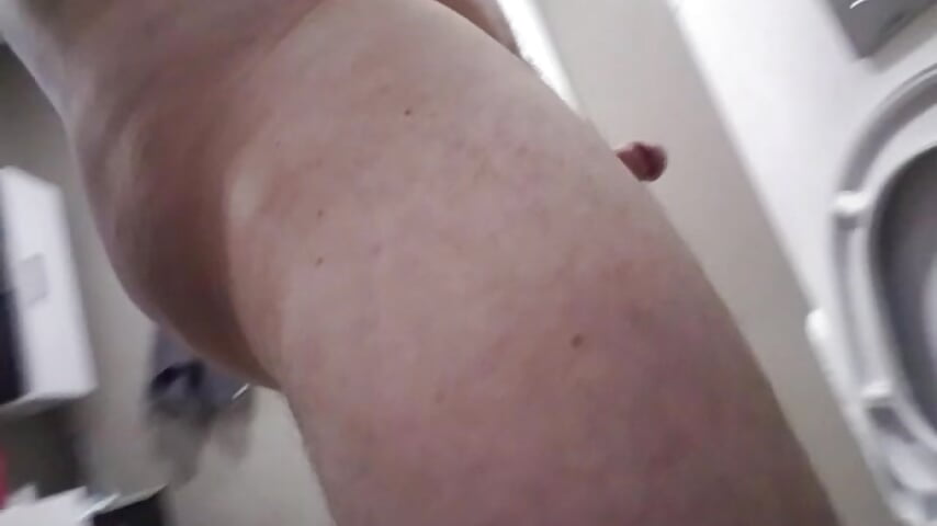 quick 360 tour n cum - video by jizzmaster3131 cam model