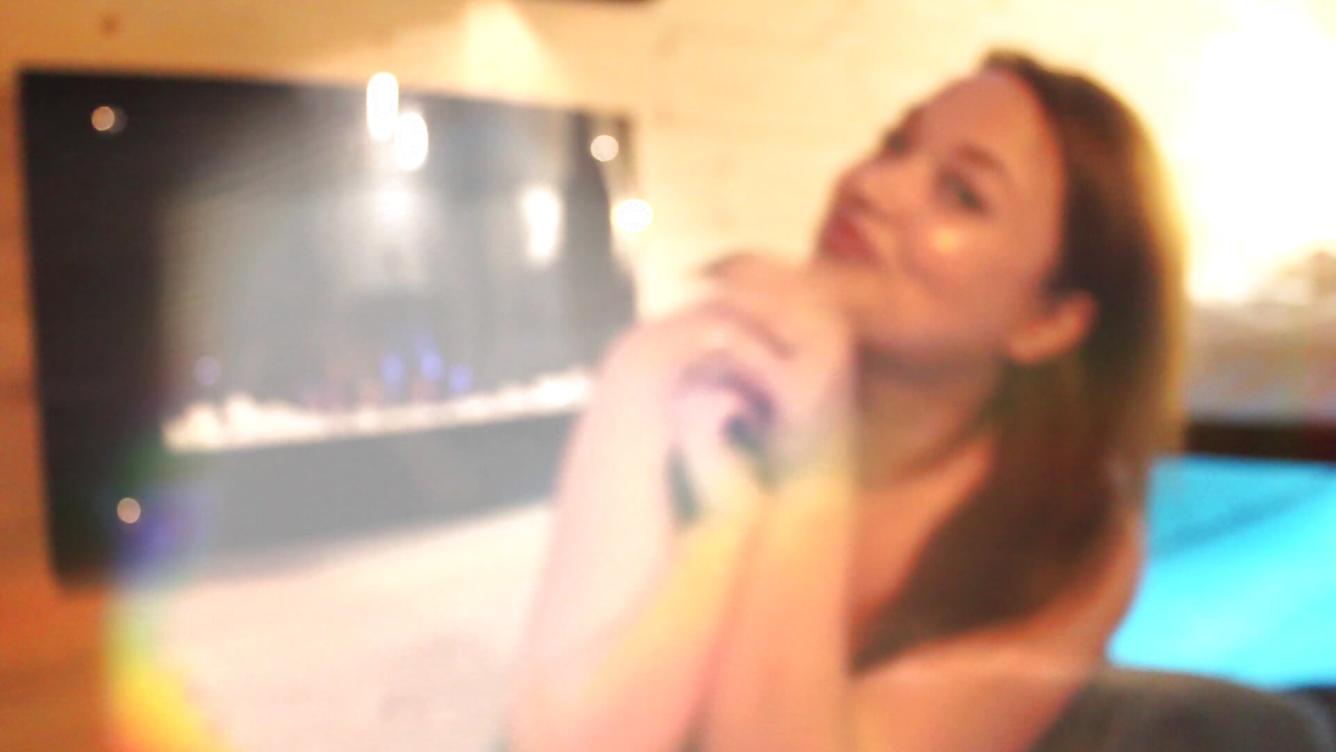 introduction - video by LisaWilliamss cam model