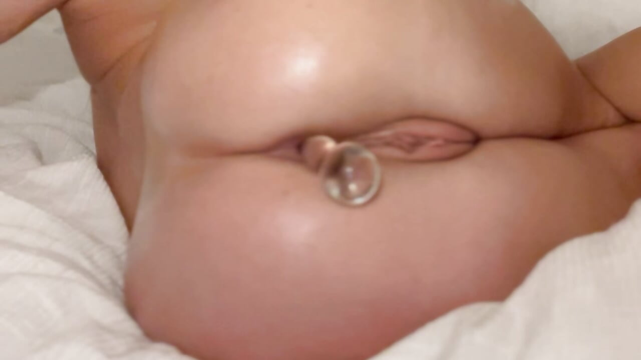 ANAL - DOUBLE PENETRATION - GLASS DILDOS - SPANKING - OIL!!! - video by jessieamy cam model