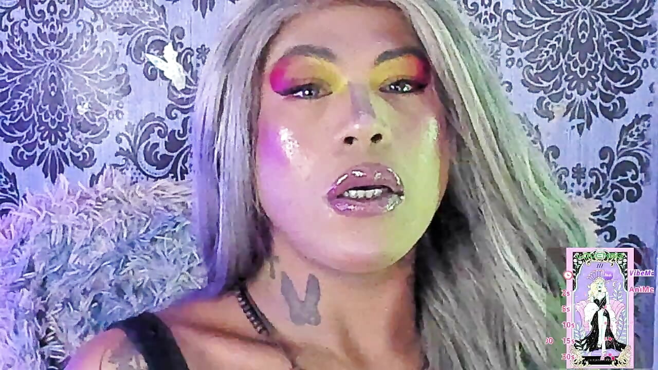 omg  why face - video by tsviolett cam model