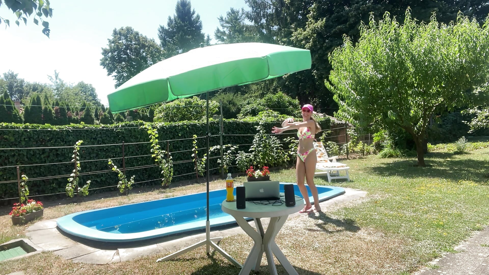 Relaxing Pool Party