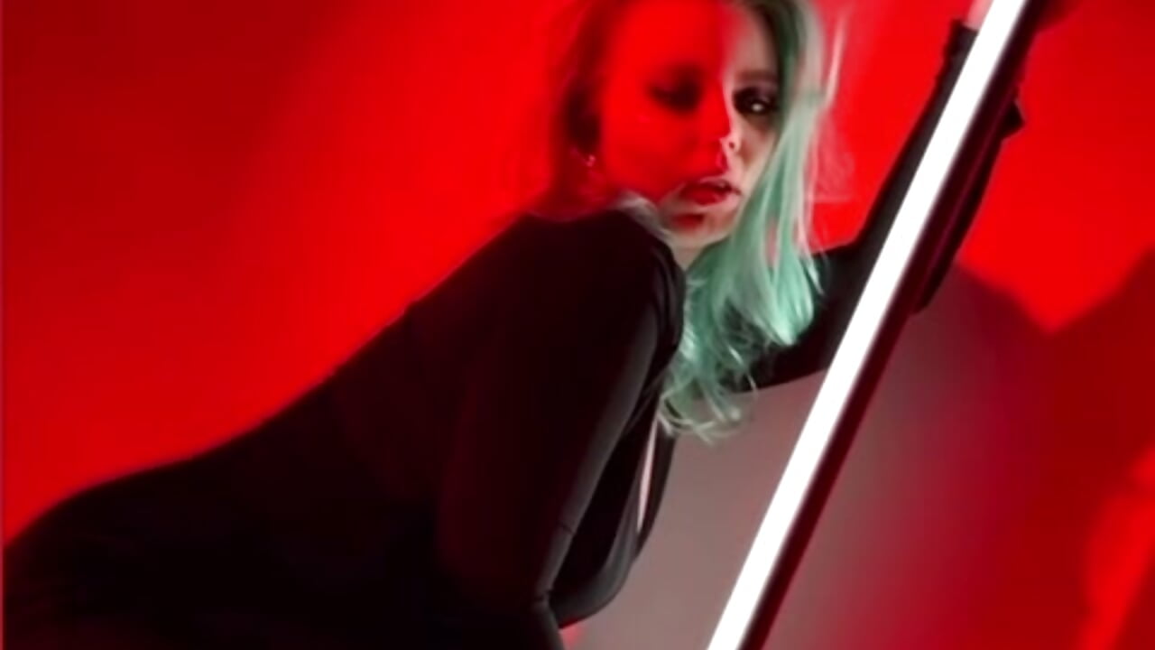 video_2025-05-05_22-10-22 - video di EnergyBunny_1 modella di cam