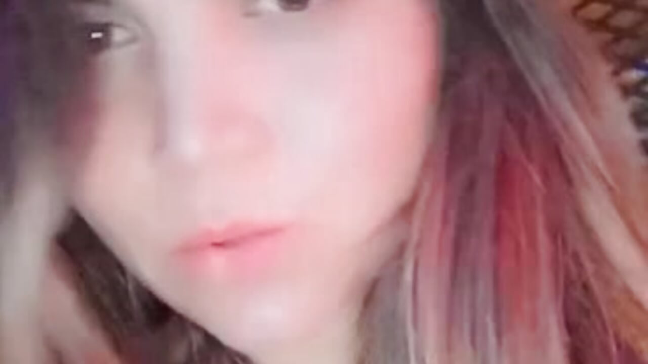 Snapchat-477646233 - video by nurse_becky cam model