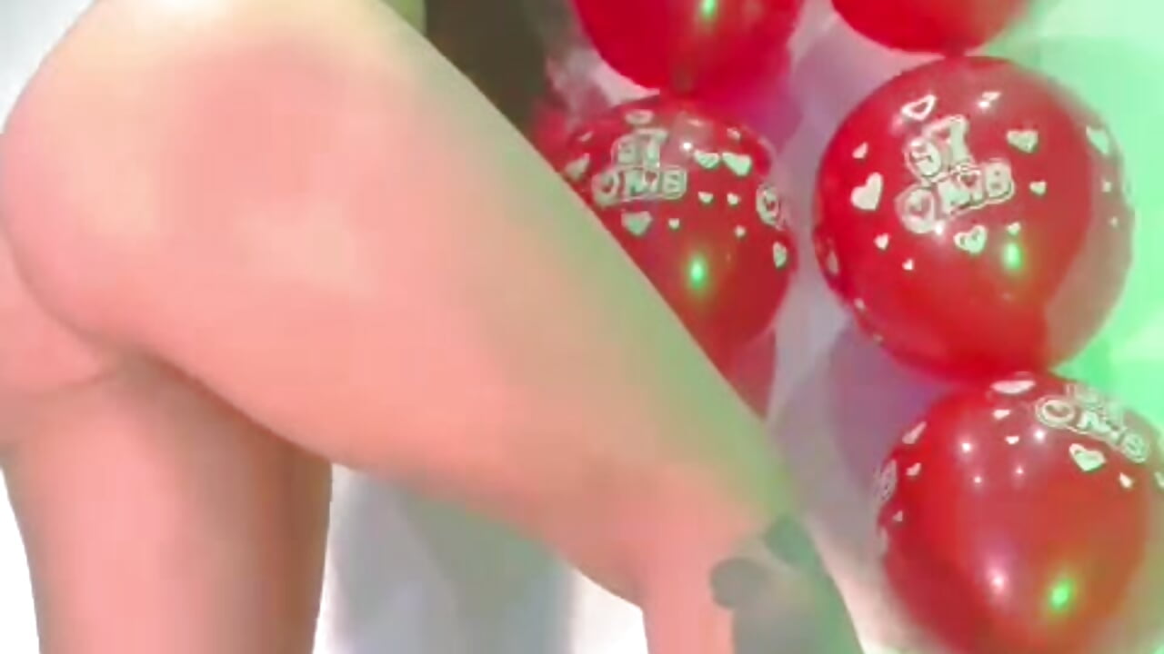 VALENTINE - video by aniiee_x cam model